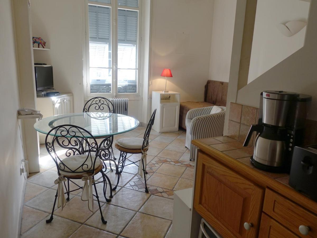 Appartement Rue De France à 200m Nice